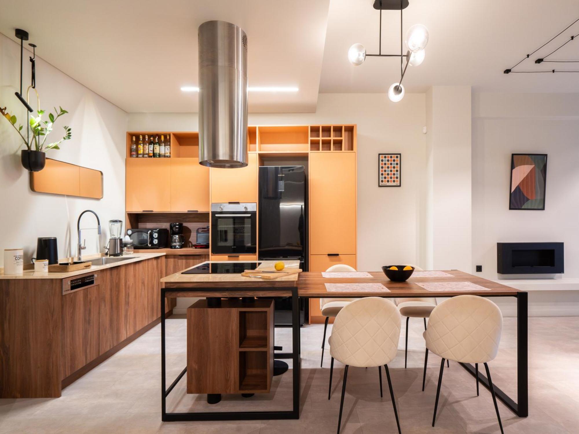 A Place 4U No6 - City Escape With Balcony Lounge & Open Living Space Athens Ngoại thất bức ảnh